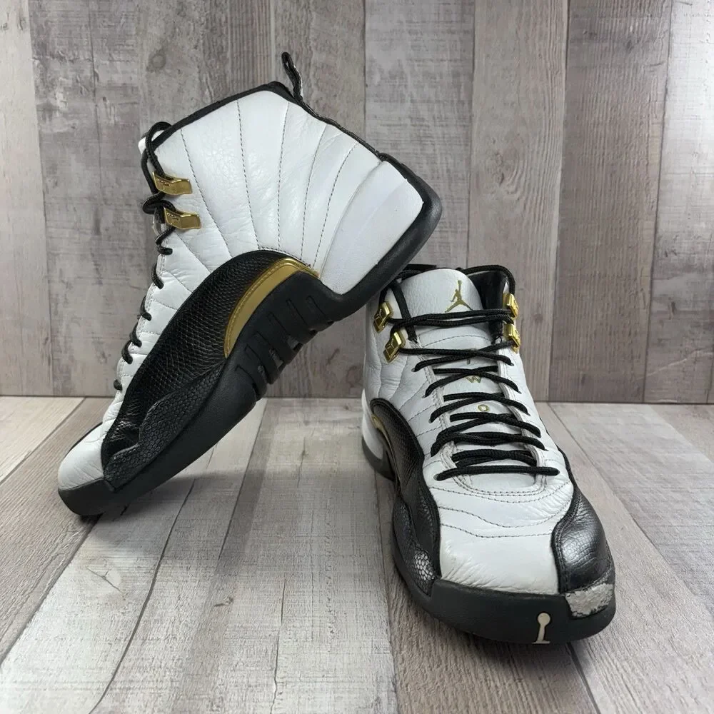 Air Jordan 12 Retro Royalty Taxi Men's Size 9.5 Sneakers Basketball White Black